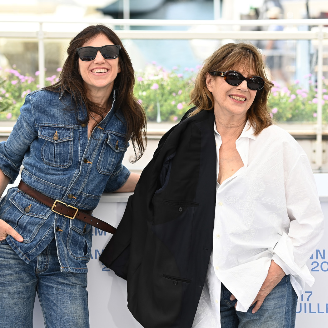 Ikona przeszłości: Jane Birkin. Styl francuskiej it-girl wszechczasów inspiruje do dziś. Poznaj go!